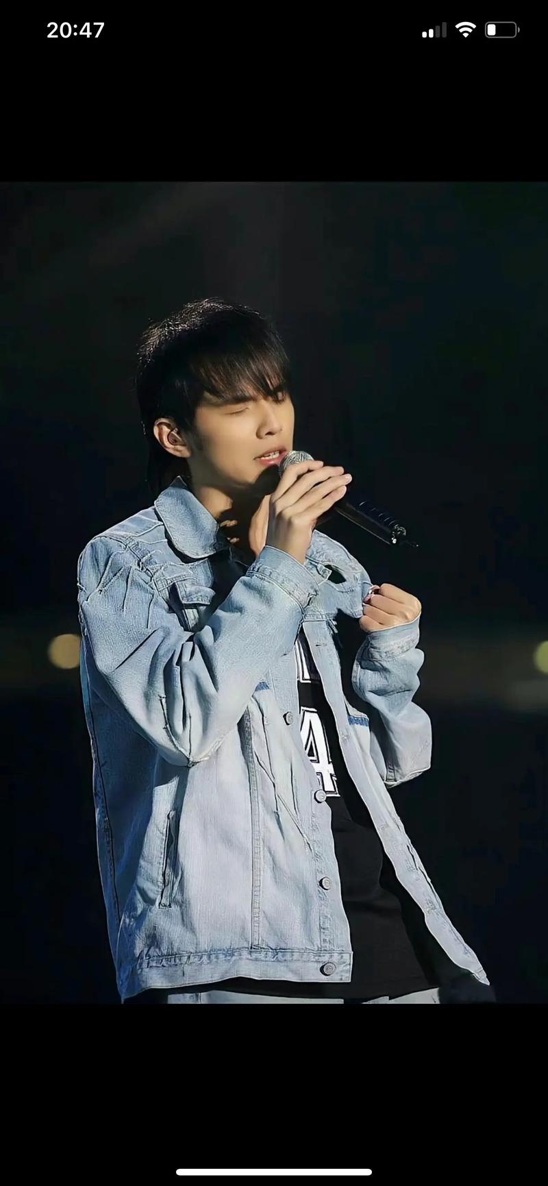 周杰伦“周董”称号由来揭秘:才华主导,实至名归