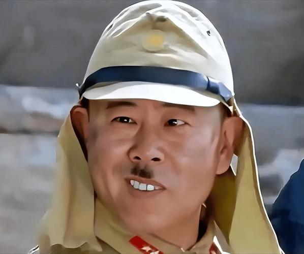 举起手来高清下载 | 免费观看经典抗战喜剧电影