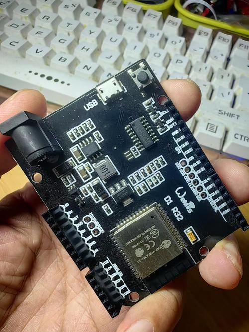 UEdit32下载 - 经典32位文本编辑器中文版免费获取